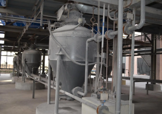 适用于长距离输送的浓相仓式泵气力输送设备